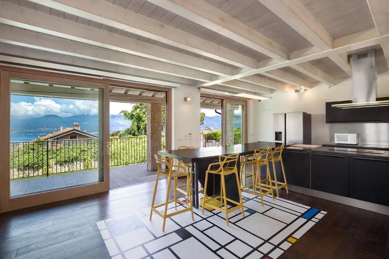 Ca Bosca - Fine Living Villa Torri Del Benaco 0*,  Italy